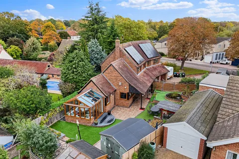 Lissel Road, Simpson, Milton Keynes MK6, Milton Keynes MK6