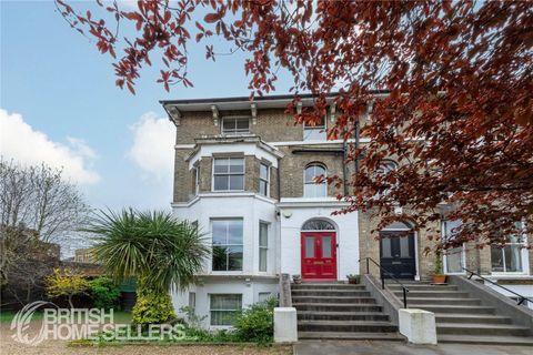 Vanbrugh Park, London SE3