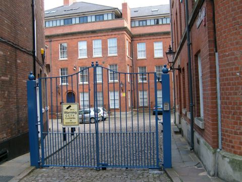 Apartment in Nottingham, Lace Market, The Meadows - View 2