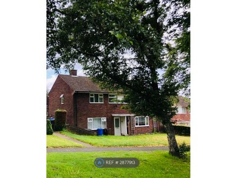 Farm Crescent, Sheffield S20