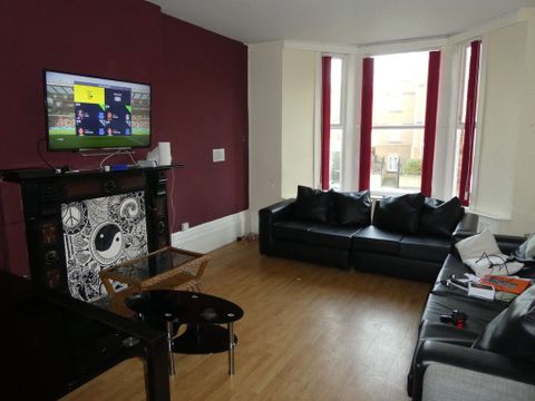 Mitford Road, Manchester M14