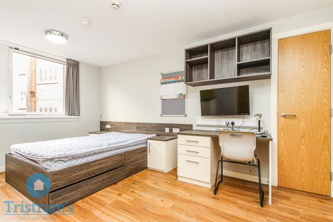 Maid Marian House, City Centre NG1, Room to rent