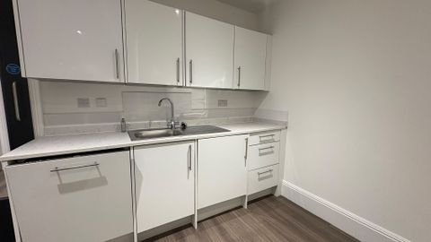 Pilcher Gate, Nottingham NG1, Studio to rent