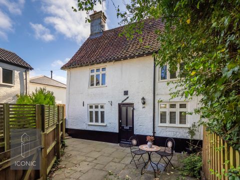 The Street, Old Costessey, Norwich NR8
