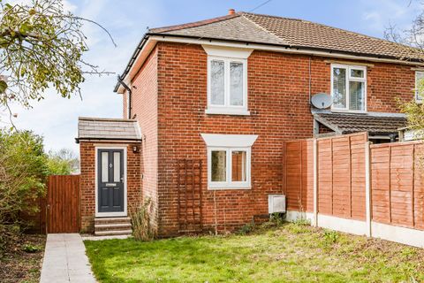 Sholing Area South East Road, Sholing, Southampton, Hampshire SO19, 2 bed semi ...