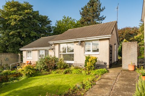 46 Craigs Park, Edinburgh EH12