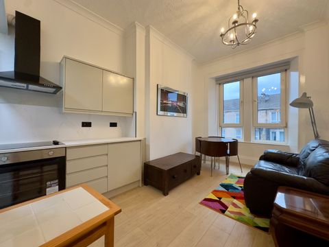 Paisley Road West, Cessnock, Glasgow G51