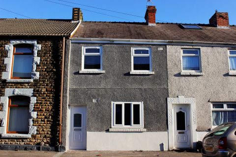 Compass Street, Manselton, Swansea, West Glamorgan SA5