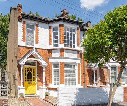 Matlock Road, Leyton E10, bed property for sale, £775,000 Zoopla
