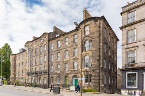Gayfield Place, New Town, Edinburgh EH7