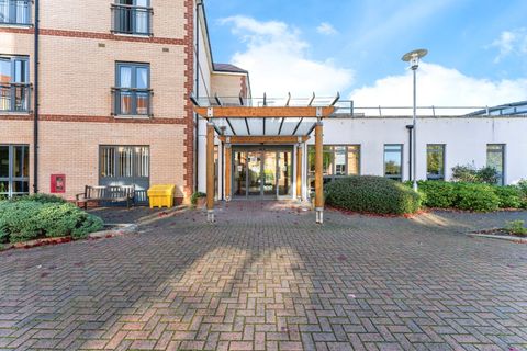 Wellbrook Way, Girton, Cambridge, Cambridgeshire CB3
