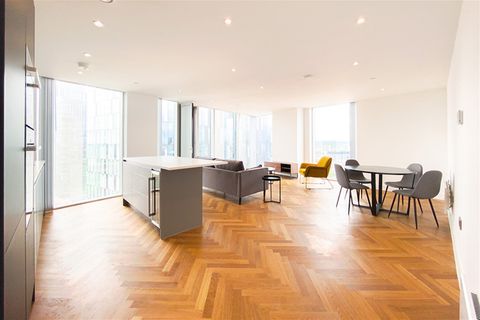 East Tower, Owen Street M15