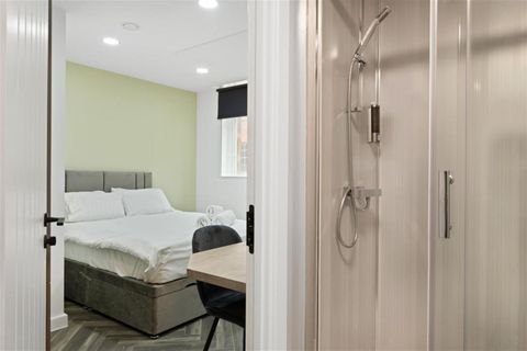 Bridlesmith Gate NG1, Studio to rent
