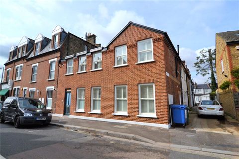 Laurel Avenue, Twickenham TW1