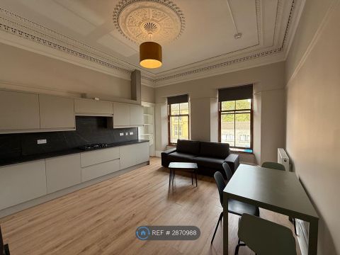 Great Western Road, Glasgow G12