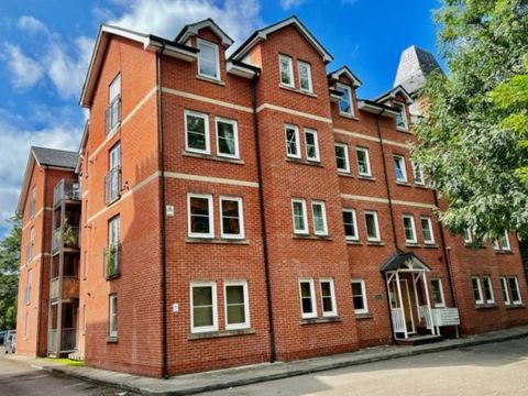 Alexandra Park House, Manchester M16