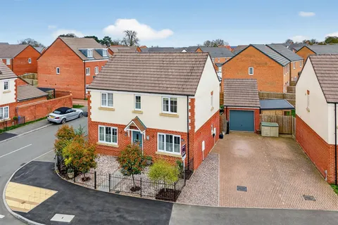 Campus Drive, Kingsthorpe NN2, Kingsthorpe NN2