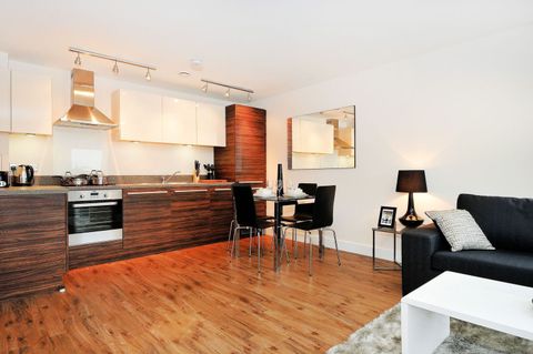 Trs Apartments, Southall UB2