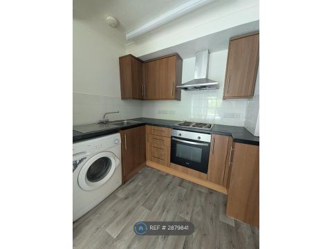North Road West, Plymouth PL1