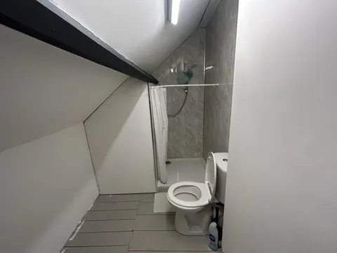 Apartment in Broxtowe, Eastwood - View 5