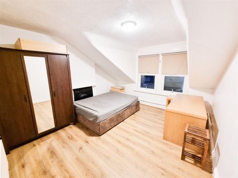 Cameron Road, Croydon CR0, Room to rent