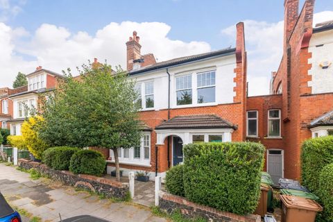 Queensthorpe Road, Sydenham, London SE26