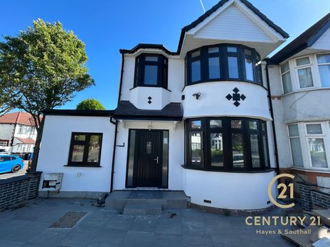 Lytham Grove W5