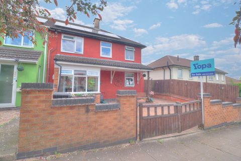 Halifax Drive, Leicester LE4
