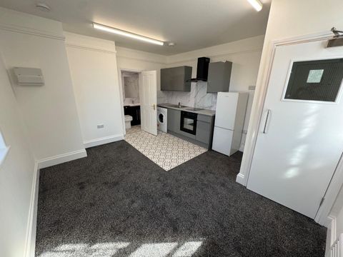 Apartment 7, Vernon Street, Derby DE1, Studio to rent