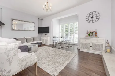 Lewin Road, Streatham SW16 - View 5