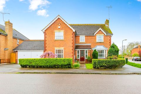 4 bed detached house for sale in Milton Bridge, Wootton, Northampton ...