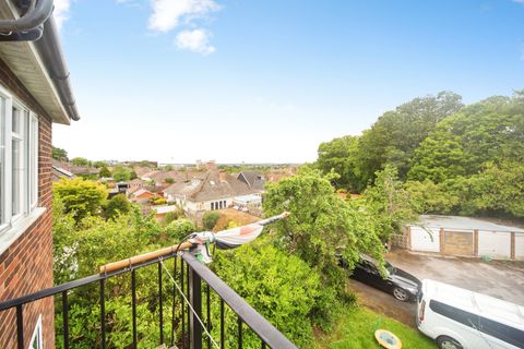 Coxford Road, Southampton, Hampshire SO16 - More