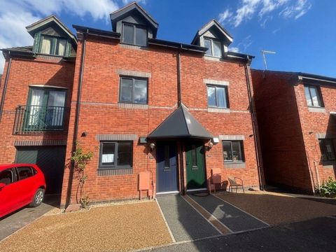 Chandlers Walk, Exeter EX2