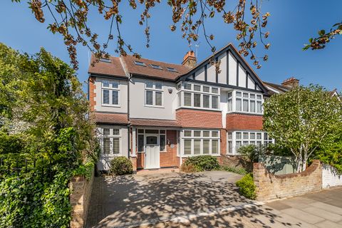 Marksbury Avenue, Richmond TW9