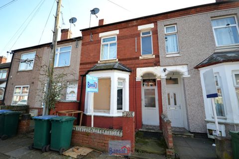 Lowther Street CV2