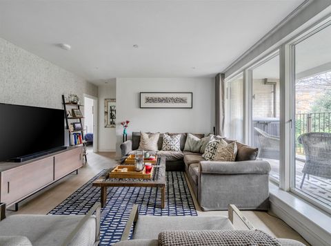 The Avenue, London NW6 - View 2