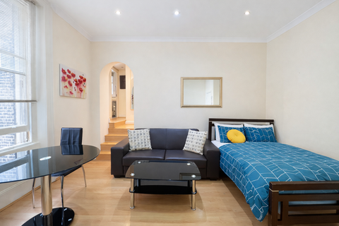 Cromwell Road, London SW7, Studio to rent