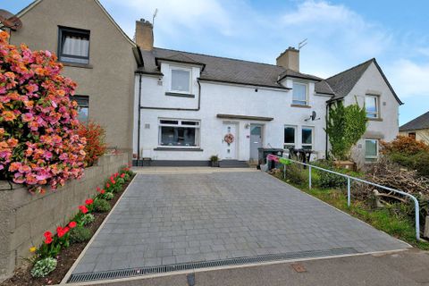 Cloverfield Gardens, Bucksburn, Aberdeen, Aberdeenshire AB21