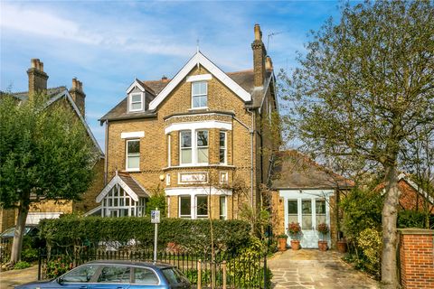 Branstone Road, Kew, Surrey TW9