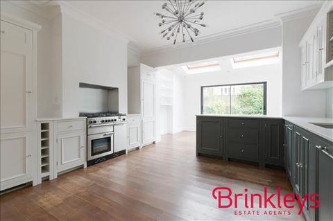 Strathmore Road, London SW19