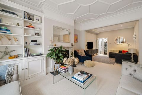 Hosack Road, Wandsworth, London SW17.