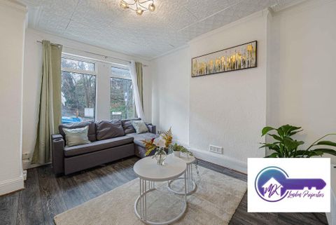 Vicarage Park, London SE18