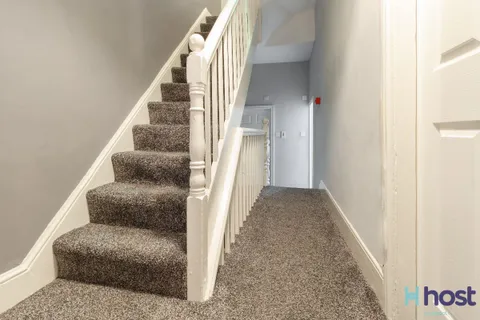 Apartment in Liverpool - View 5