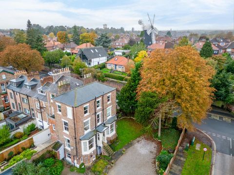 Acomb Road, York YO24