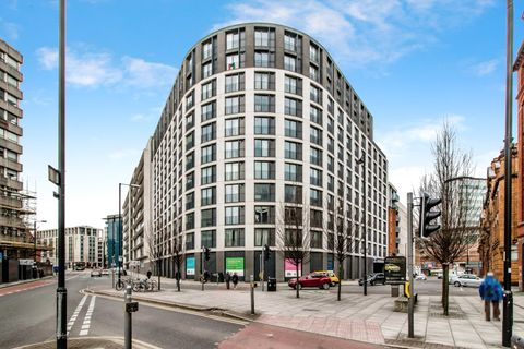 Piccadilly Place, Manchester, Greater Manchester M1