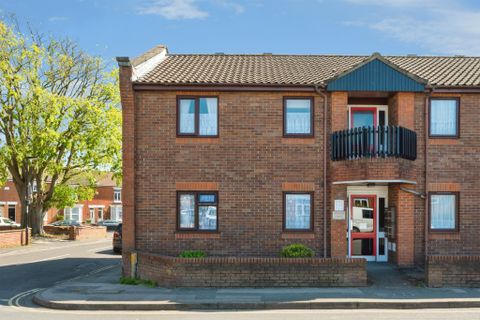 Grove Road, Southampton SO15