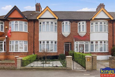 Lea Bridge Road, London E17