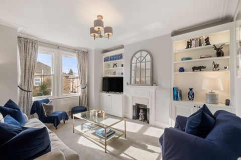 Crealock Street, London SW18