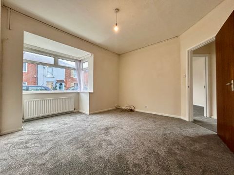 Apartment in Southampton, Mount Pleasant, St Denys - More