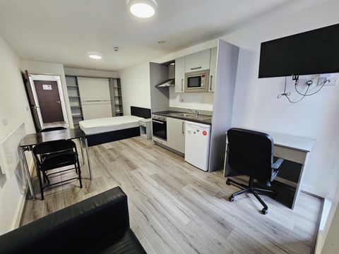 Norfolk Street, Liverpool L1, Studio to rent